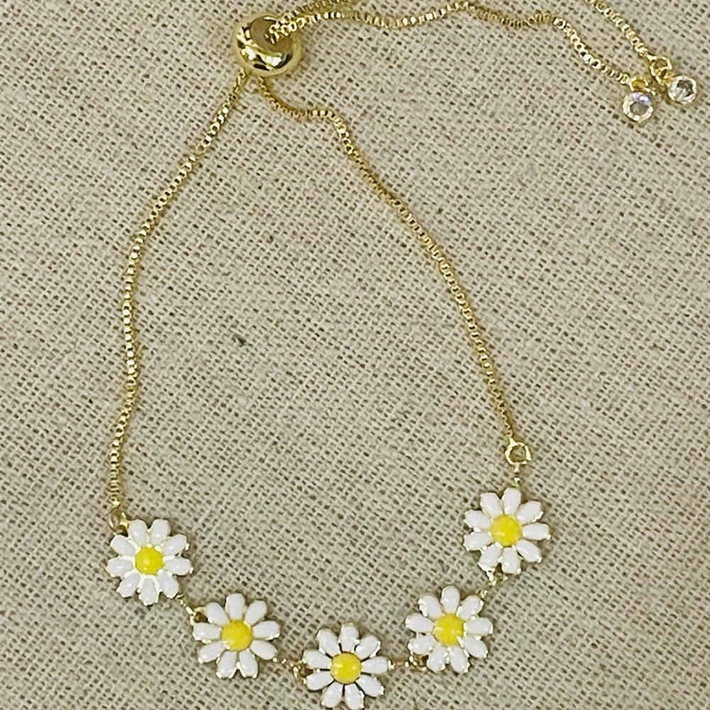 Daisy Chain Bracelet